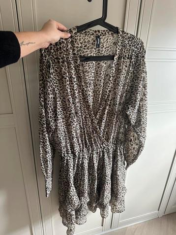 Mooie jurk met tijger / panterprint maat XL van Eksept