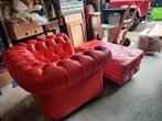 Chesterfield stoel en voetenbank, Huis en Inrichting, Fauteuils, Ophalen