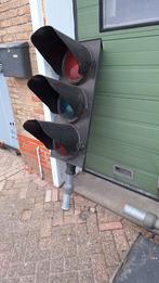 Stoplicht - Vintage Verkeerslichten mancave, Verzamelen, Ophalen, Gebruikt, Lichtbak of (neon) lamp, Industriepark 2a 9351PA Leek