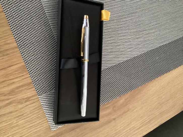 Cross Medalist Century II Vulpen, Verzamelen, Pennenverzamelingen, Nieuw, Vulpen, Cross, Met doosje, Ophalen