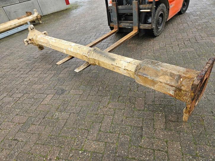 3 antieke gietijzeren pilaren , zuilen , palen,, Huis en Inrichting, Woonaccessoires | Zuilen en Pilaren, Ophalen