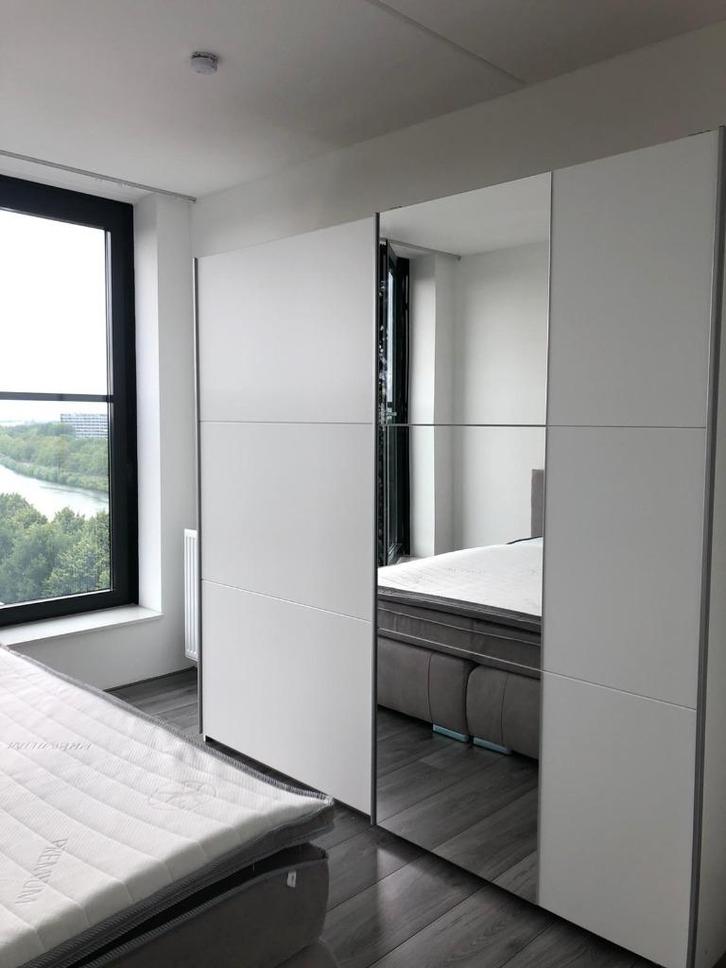 kledingkast schuifdeurfunctie met spiegel RAUCH kwaliteit, Huis en Inrichting, Kasten | Kledingkasten, Nieuw, 200 cm of meer, 200 cm of meer