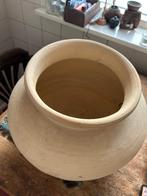 Grote terracotta pot (28 cm hoog), Rond, Tuin, Zo goed als nieuw, Minder dan 40 cm