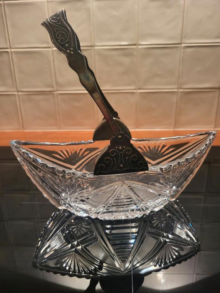 Kristallen schaal met zilveren tang, Antiek en Kunst, Antiek | Glas en Kristal, Ophalen of Verzenden