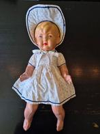 Wildebras babypop van papier mache 60cm met kleding, Antiek en Kunst, Antiek | Speelgoed, Ophalen of Verzenden