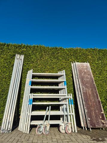 Aluminium rolsteiger 8.2 werkhoogte  beschikbaar voor biedingen
