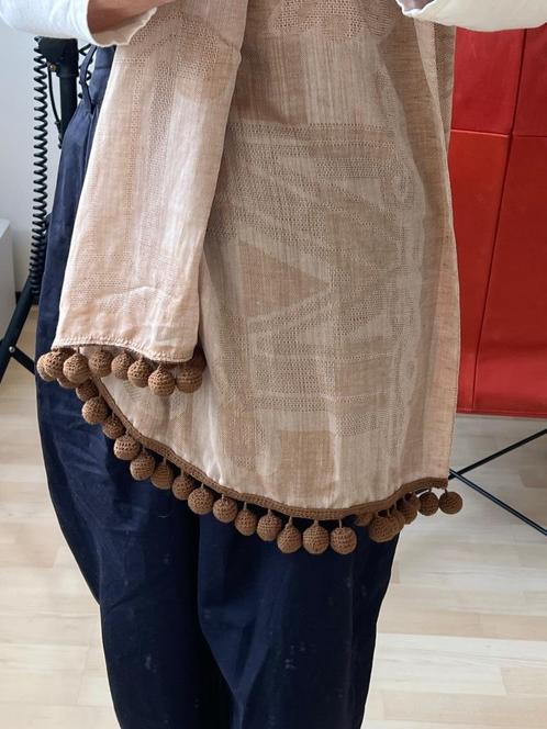 Shawl  Max Mara, Sieraden, Tassen en Uiterlijk, Portemonnees, Nieuw, Overige merken, Beige, Ophalen of Verzenden