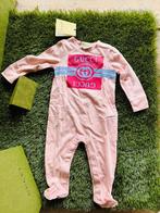 Gucci Baby Onesie Roze met Logo - 6/9 Maanden - Nieuw, Ophalen of Verzenden, Nieuw, Meisje