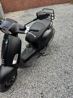 Vespa sprint notte a klasse euro4, Fietsen en Brommers, Scooters | Vespa, Ophalen of Verzenden, Zo goed als nieuw, Benzine