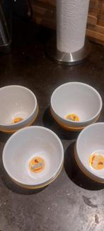 4 Chocomel Mokken / Kommen, Keramiek, Ophalen of Verzenden, Zo goed als nieuw, Kom(men)