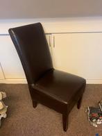 2 identieke eetkamerstoelen GRATIS, Huis en Inrichting, Stoelen, Ophalen, Gebruikt, Twee, Bruin