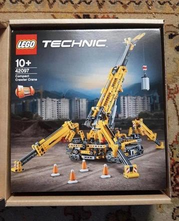 LEGO Technic 42097 Compacte Rupsband Kraan beschikbaar voor biedingen