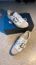 Schoenen met gesp maat 40, Kleding | Dames, Tamaris, Wit, Ophalen of Verzenden, Sneakers of Gympen