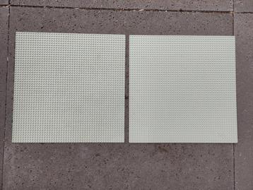 2 Lego bouwplaten grondplaten grijs 48x48  beschikbaar voor biedingen
