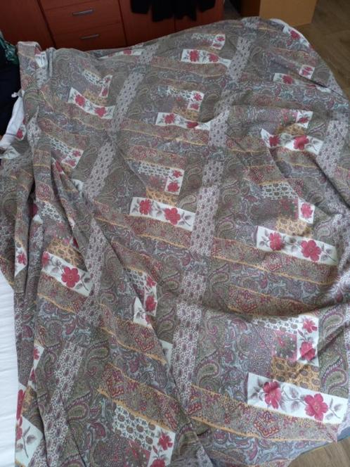 * Grote vintage lap stof grand foulard katoen paisley *, Hobby en Vrije tijd, Stoffen en Lappen, Gebruikt, Katoen, 120 cm of meer