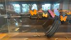 AK47 Art met vlinders, Ophalen of Verzenden