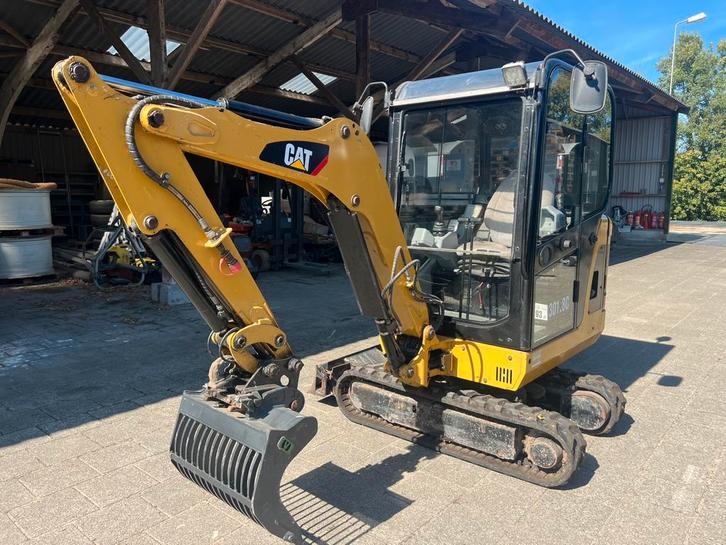 Te koop Caterpillar 301.8 C minigraver, Zakelijke goederen, Machines en Bouw | Kranen en Graafmachines, Graafmachine, Ophalen