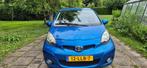 Toyota Aygo 1.0-12V Dynamic airco lmv blue tooth, Voorwielaandrijving, Gebruikt, 68 pk, Origineel Nederlands