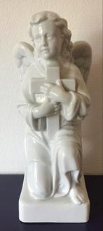 Beeld zittende Engel met kruis vintage porselein, Antiek en Kunst, Ophalen of Verzenden