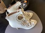 TULIPANO witte Dames sandaletten maat 38 NIEUW, Wit, Nieuw, Ophalen of Verzenden, Schoenen met hoge hakken