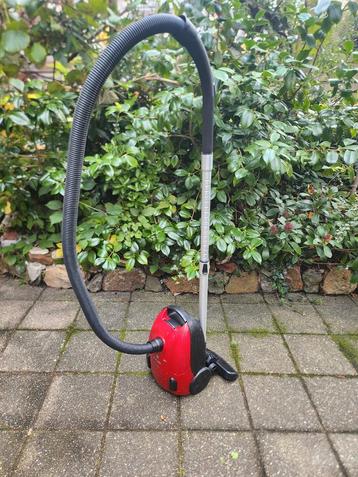 Philips Easy Life Stofzuiger  beschikbaar voor biedingen