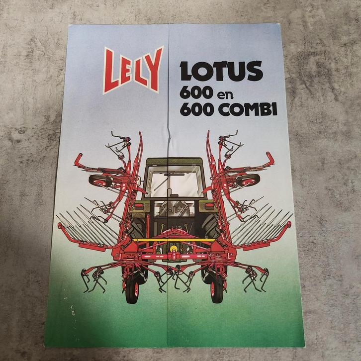 Lely Lotus 600 Schudder - Perfect voor Hooibouw brochure!, Boeken, Catalogussen en Folders, Zo goed als nieuw, Ophalen of Verzenden
