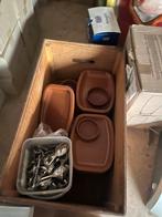 Bak met terra cotta bakjes en schalen, Antiek en Kunst, Antiek | Keramiek en Aardewerk, Ophalen of Verzenden
