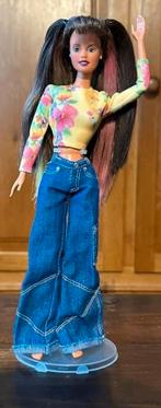 1998 Barbie Happenin Hair Teresa doll Articulated, Verzamelen, Poppen, Ophalen of Verzenden, Zo goed als nieuw, Pop