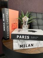 Set 3 mooie decoratie boeken en art beeldje. Nieuw, Huis en Inrichting, Woonaccessoires | Overige, Ophalen of Verzenden, Nieuw