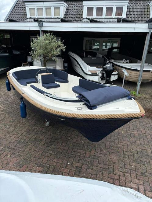 Oud Huijzer 575 Luxury, Watersport en Boten, Sloepen, Nieuw, 3 tot 6 meter, Overige brandstoffen, Polyester
