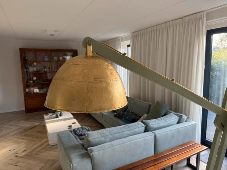 Edward Vloerlamp - Scandinavisch Industrieel Refurbished, Huis en Inrichting, Lampen | Vloerlampen, Nieuw, 150 tot 200 cm, Hout