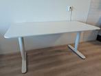 IKEA Bekant electrisch verstelbare zit sta bureau (160x80), Ophalen, Elektrisch, Zo goed als nieuw, Stabureau