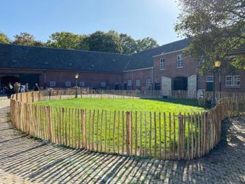 schapenhek kastanje hekwerk robinia palen vlechtscherm beschikbaar voor biedingen
