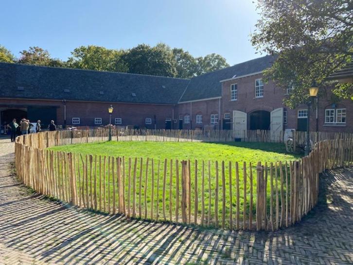 schapenhek kastanje hekwerk robinia palen vlechtscherm, Tuin en Terras, Tuinhekken en Hekwerk, Nieuw, Tuinhek, Hout, Ophalen of Verzenden