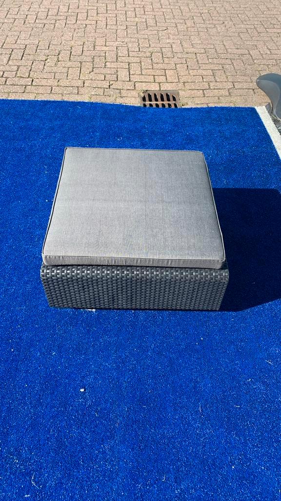 Allibert hocker bank voetenbank tafel 72,5x59,5x30,8cm, Tuin en Terras, Tuinsets en Loungesets, Nieuw, Ophalen