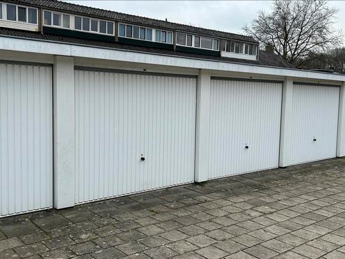 Garageboxen in Apeldoorn, Huizen en Kamers, Garages en Parkeerplaatsen