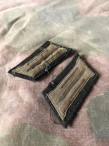 Pre-War WH 1936 signals kraagstukken beschikbaar voor biedingen