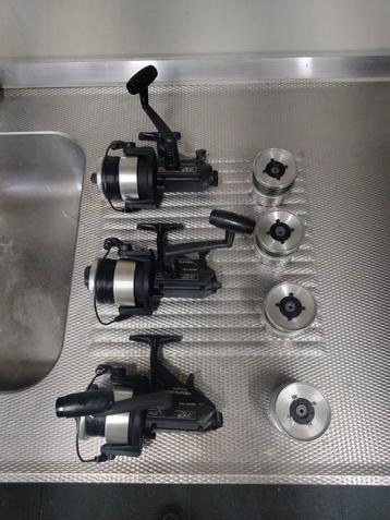 3 Shimano USA4500 Baitrunners + 4 spoelen beschikbaar voor biedingen