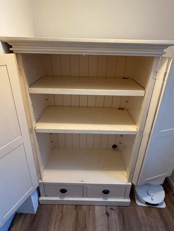 Vintage Kast met Dubbele Scharnierdeuren + veel opbergruimte - afbeelding 3