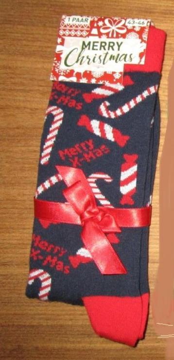 Nr.29: Leuke kerstsokken happy socks Merry Christmas beschikbaar voor biedingen