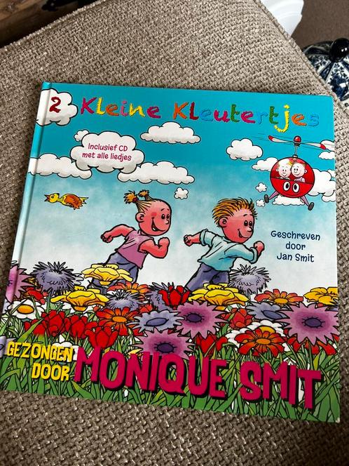 Monique Smit - 2 Kleine Kleutertjes CD+Boek, Boeken, Kinderboeken | Baby's en Peuters, Zo goed als nieuw, Ophalen of Verzenden