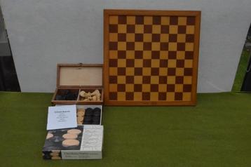 Vintage Homas schaakbord type Populair met Homas schaakstukk beschikbaar voor biedingen