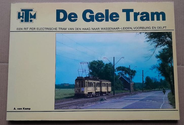 HTM  De Gele Tram., Verzamelen, Spoorwegen en Tramwegen, Zo goed als nieuw, Tram, Boek of Tijdschrift, Ophalen of Verzenden