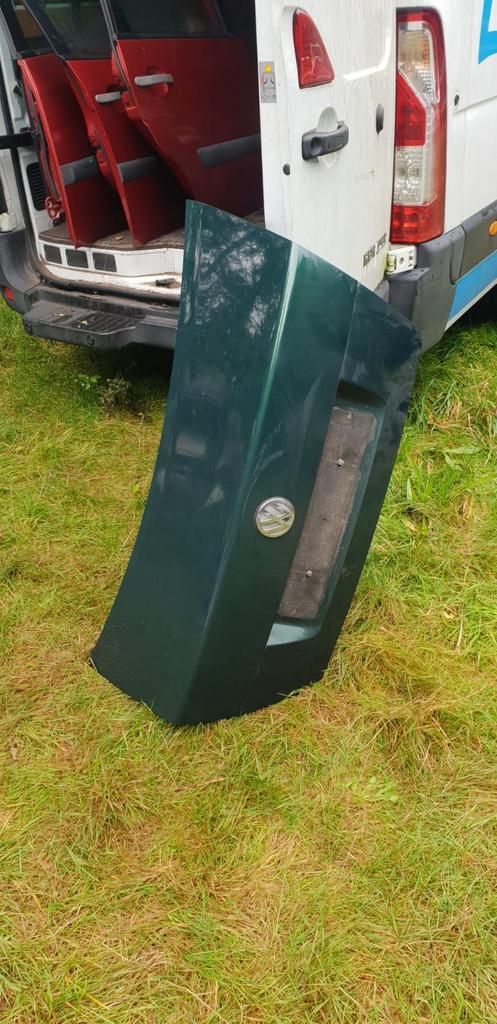 VW BORA SEDAN ACHTERKLEP BJ 98 TOT 2004, Auto-onderdelen, Carrosserie en Plaatwerk, Achterklep, Achter, Gebruikt, Ophalen of Verzenden