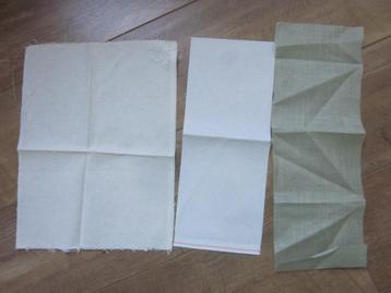 Drie kleine couponnetjes borduur stramien wit-ecru-lichtgroe beschikbaar voor biedingen