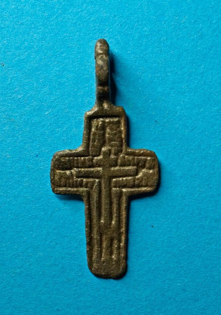 Crucifix - 17e eeuw - Bodemvondst, Antiek en Kunst, Antiek | Religie, Ophalen of Verzenden