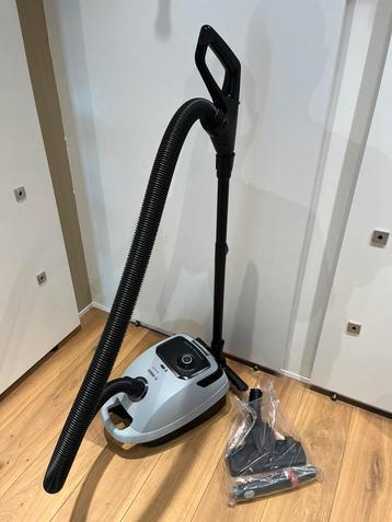 Bosch Series 6 stofzuiger beschikbaar voor biedingen