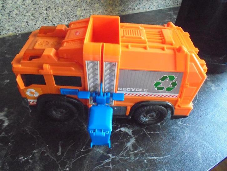 vuilnisauto/klikoauto met mini kliko met licht en geluid, Kinderen en Baby's, Speelgoed | Speelgoedvoertuigen, Gebruikt, Ophalen of Verzenden