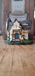 Efteling Anton Pieck Huis van Roodkapje Beeldje, Verzamelen, Efteling, Ophalen, Zo goed als nieuw, Beeldje of Poppetje