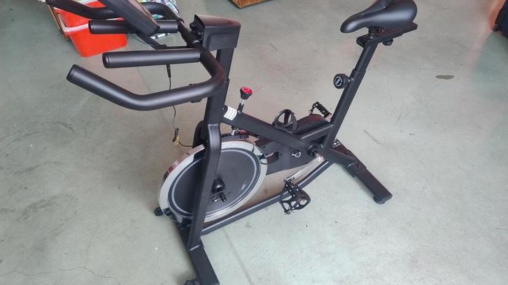 Spinning Fiets Crane nieuw, Sport en Fitness, Fitnessapparatuur, Nieuw, Spinningfiets, Metaal, Ophalen